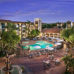 Embassy Suites By Hilton Scottsdale Resort